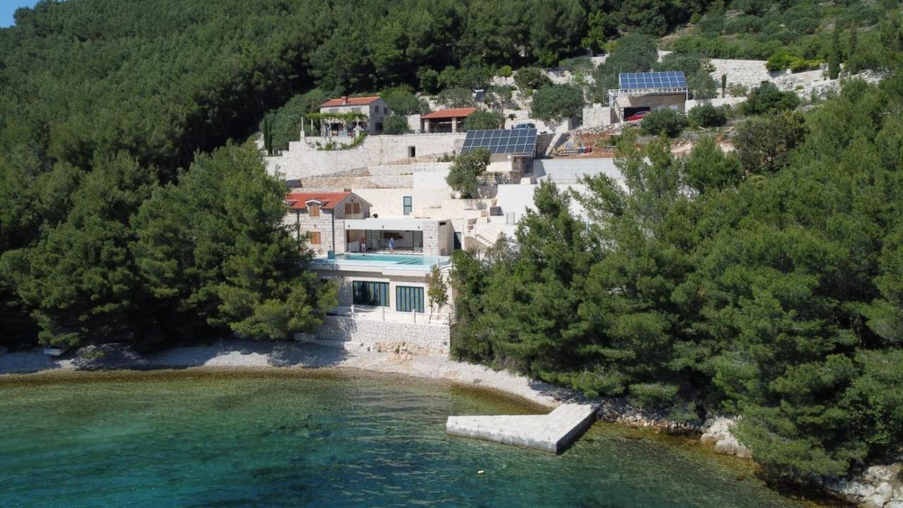 Beachfront Villa Brulupes In Secluded Bay Konstari Екстер'єр фото